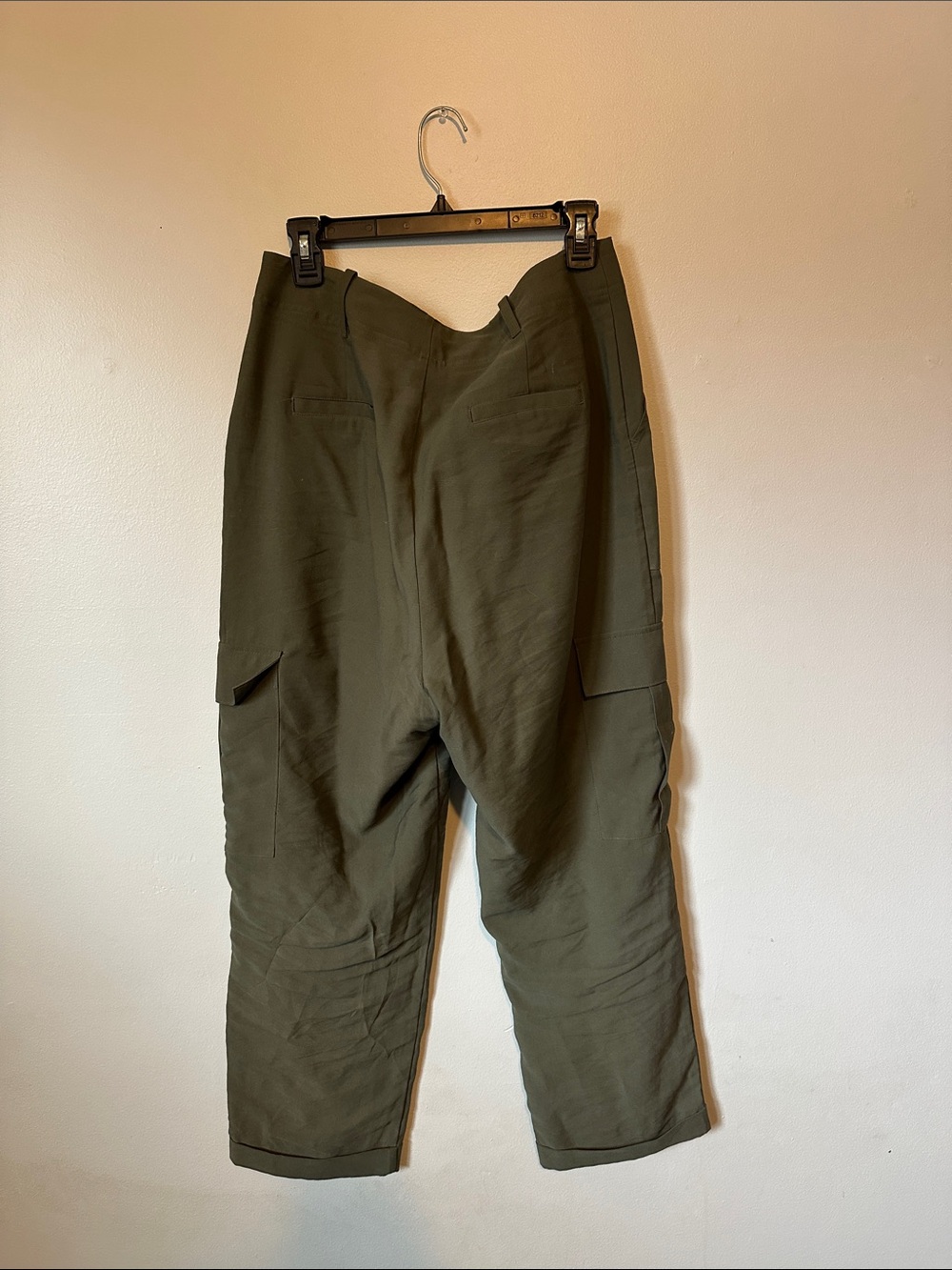 A New Day Olive Cargo Pants Women's Size 10 - Picture 2 of 4